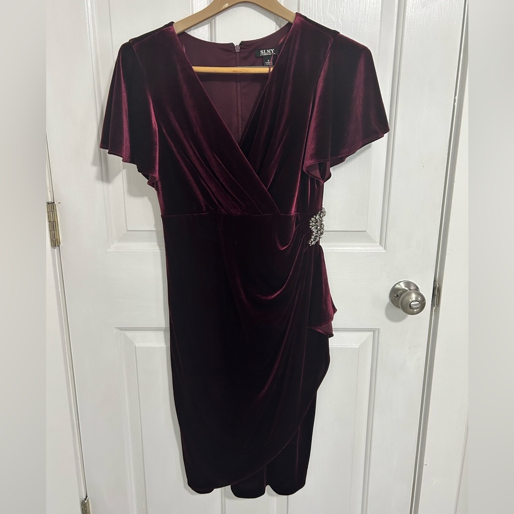 Velvet embellished cocktail dress